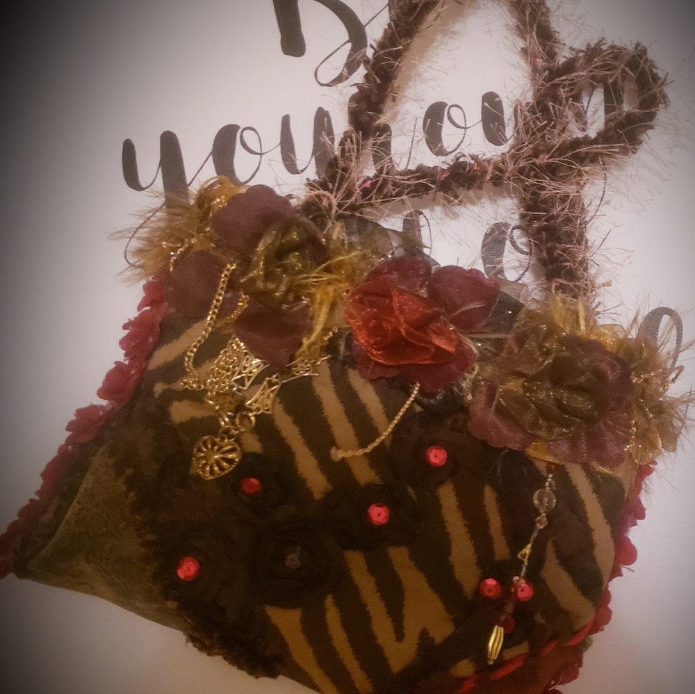 One-of-a-Kind OOAK Vintage Handmade Mini Bag - 3D Floral & Earthy - Picture 11 of 14